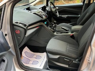 /photos/10228/2a1b544c-f5b5-4ca3-ab1a-c46f2e864c01_i320x240.jpg