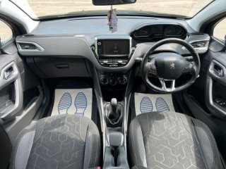 /photos/10228/322a2e32-c0a7-4d89-8eb2-03b3b84a7536_i320x240.jpg
