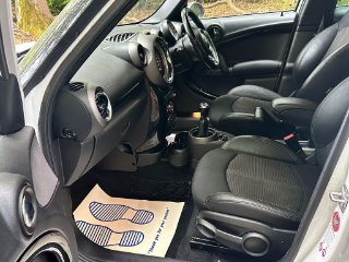 /photos/10228/39596fcb-1fe4-47c6-85e7-88510f59bcb5_i320x240.jpg
