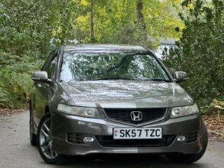 /photos/10228/635e2a82-c816-4223-a4a7-7e56ee7527ec_i320x240.jpg