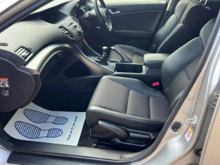 /photos/10228/8a8a17c7-0788-430e-a373-a3b996705cbd_i320x240.jpg