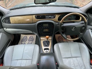 /photos/10228/8e5872c8-c706-401c-a0da-b75b59551402_i320x240.jpg