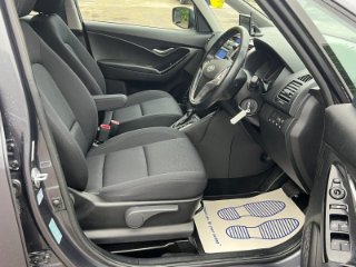 /photos/10228/93ae607c-b1b8-45a4-85ca-8ac101a64dc4_i320x240.jpg