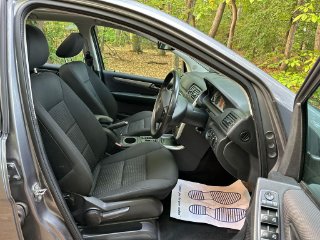 /photos/10228/b55bd58c-0931-46c3-9d91-539b2ed01eb4_i320x240.jpg