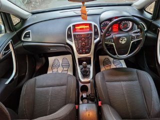 /photos/10228/b6752f7d-7db1-409d-a3d0-ba2a844cacc2_i320x240.jpg